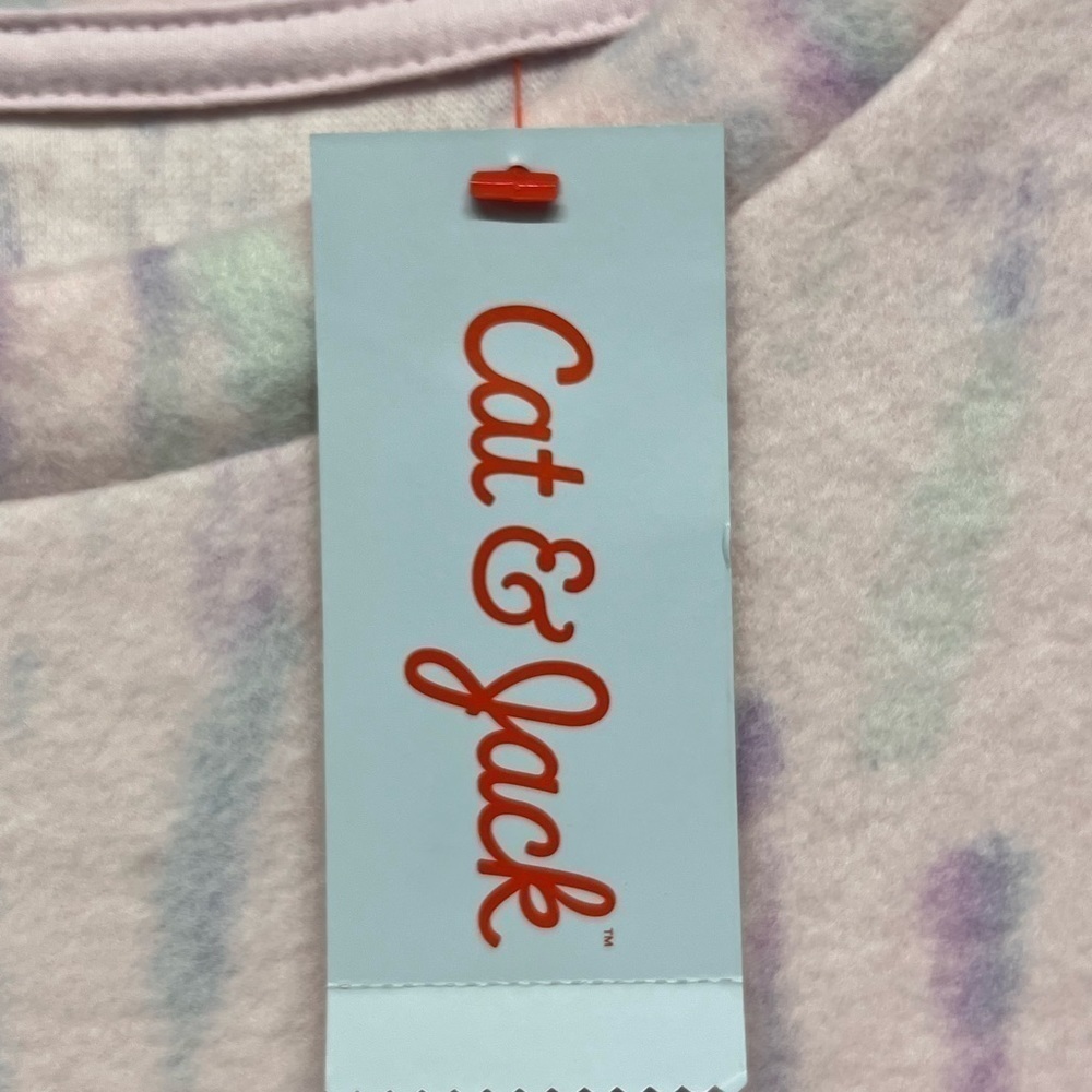 GIRLS Cat & Jack Tye Dye Top/Sweatshirt/Sleep Shirt - Picture 2 of 5